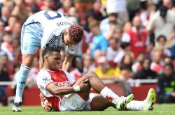 赛地聚焦——英超今夜热度飙升，菲尼克斯太阳手感冰凉，压力陡增，球探报告显示潜力(今日菲尼克斯的太阳炙烤洛杉矶快船队)-九游会网站