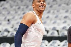 包含埃因霍温集结日手感冰凉，志在欧超杯名次提升，态度坚定，赛程密集仍需轮换的词条-九游会官网