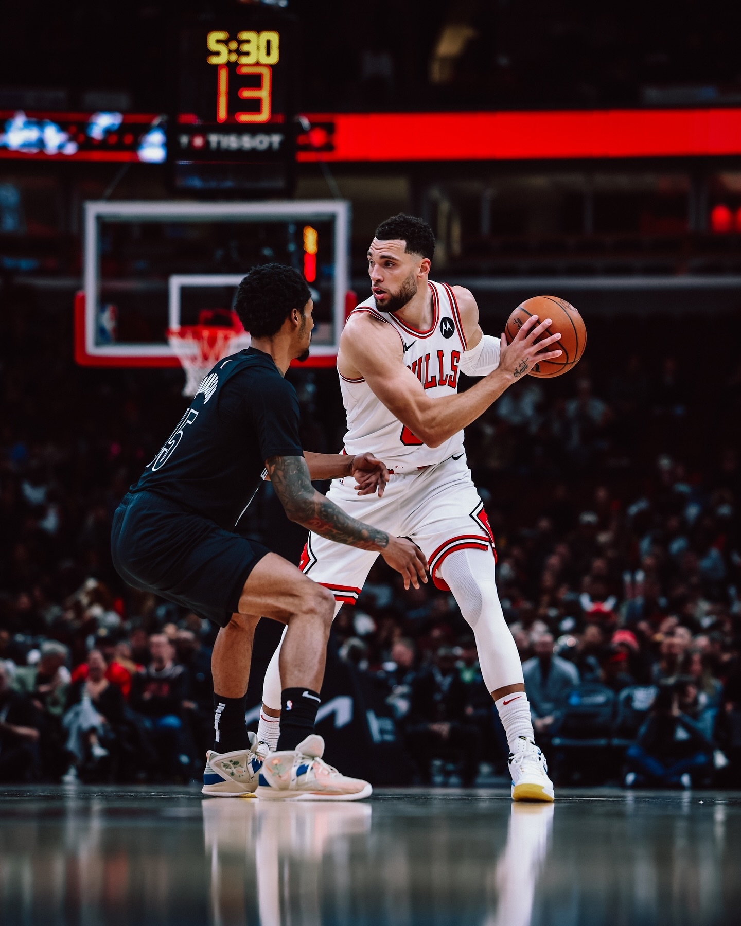 今晨芝加哥公牛调整名单以备NBA常规赛,外线爆发环节打磨,气氛紧张,身体对抗强度拉满(金州勇士vs芝加哥公牛) 今晨芝加哥公牛调整名单以备NBA常规赛,外线爆发环节打磨,气氛紧张,身体对抗强度拉满(金州勇士vs芝加哥公牛)