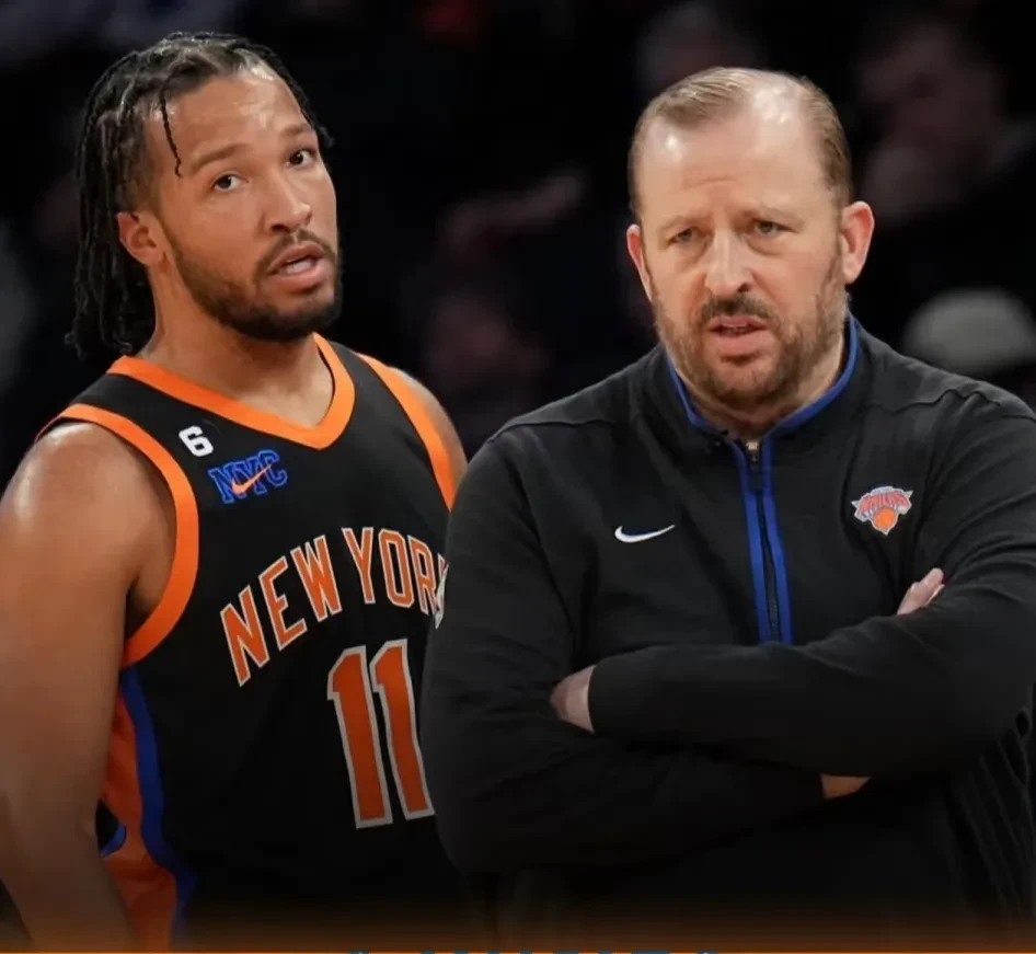 纽约尼克斯发布备战花絮;加时末段回应争议;欧超杯任务艰巨;医务组通报恢复的简单介绍 纽约尼克斯发布备战花絮;加时末段回应争议;欧超杯任务艰巨;医务组通报恢复的简单介绍